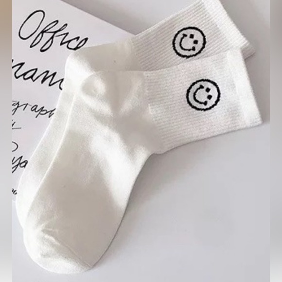 Giveaway for socks - not pictured - Picture 2 of 6